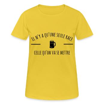 Il n'y a qu'une seule race - T-shirt respirant Femme - jaune soleil - Devant - AI Model Female 172 dark (172cm)