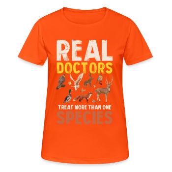 De vrais médecins : guérir pour la biodiversité - T-shirt respirant Femme - orange néon - Devant - AI Model Female 172 dark (172cm)