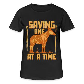 Okapi Tier Saving One Stripe At A time - Frauen T-Shirt atmungsaktiv - Schwarz - Vorne - AI Model Female 172 light (172cm)