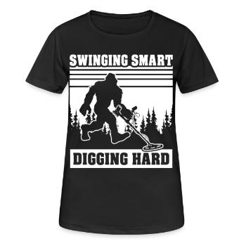 Dirt Fishing Big Foot - Frauen T-Shirt atmungsaktiv - Schwarz - Vorne - AI Model Female 172 light (172cm)