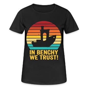 En Benchy, nous avons confiance – Design rétro d’impression 3D - T-shirt respirant Femme - noir - Devant - AI Model Female 172 light (172cm)