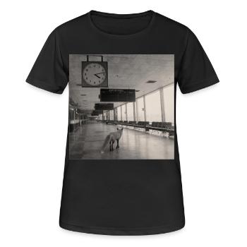 Lost Fox Noir Airport Retro Animal Crime Vintage - Women's Breathable T-Shirt - black - Front - AI Model Female 172 light (172cm)