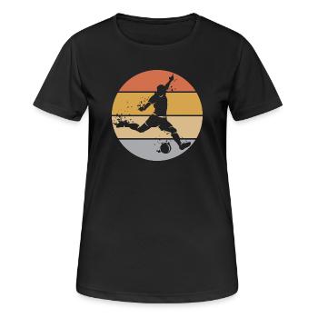 retro Fußball Spieler Torschuss Ball Explosion - Frauen T-Shirt atmungsaktiv - Schwarz - Vorne - AI Model Female 172 light (172cm)