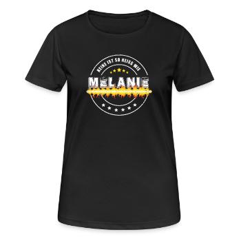 Keine ist so heiss wie Melanie - Frauen T-Shirt atmungsaktiv - Schwarz - Vorne - AI Model Female 172 light (172cm)