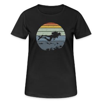 Unterwassertaucher Silhouette Szene - Frauen T-Shirt atmungsaktiv - Schwarz - Vorne - AI Model Female 172 light (172cm)