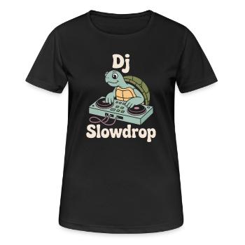 DJ Slowdrop Turtle at the DJ booth - Women's Breathable T-Shirt - black - Front - AI Model Female 172 light (172cm)