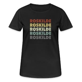Roskilde - Denmark - Dänemark - Skandinavien - Frauen T-Shirt atmungsaktiv - Schwarz - Vorne - AI Model Female 172 light (172cm)