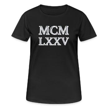 Roman numerals 1975 - MCMLXXV - T-shirt respirant Femme - noir - Devant - AI Model Female 172 light (172cm)