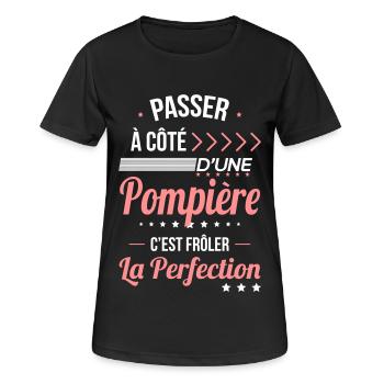 Pompière - Frôler la perfection - T-shirt respirant Femme - noir - Devant - AI Model Female 172 light (172cm)