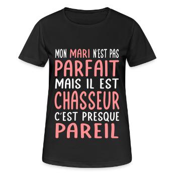 My husband is not perfect but he is a hunter - Women's Breathable T-Shirt - black - Front - AI Model Female 172 light (172cm)