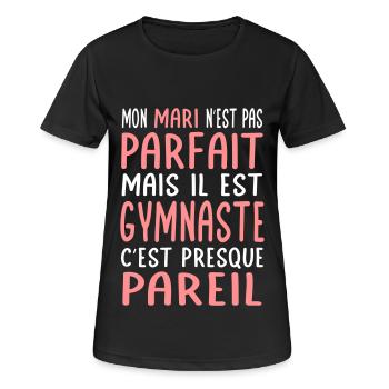Mein Mann ist nicht perfekt, aber er ist Turner - Frauen T-Shirt atmungsaktiv - Schwarz - Vorne - AI Model Female 172 light (172cm)