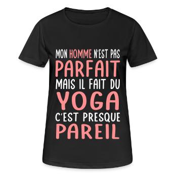 Mon homme n'est pas parfait mais il fait du yoga - T-shirt respirant Femme - noir - Devant - AI Model Female 172 light (172cm)