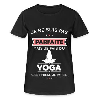 Je ne suis pas parfaite mais je fais du yoga - T-shirt respirant Femme - noir - Devant - AI Model Female 172 light (172cm)