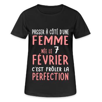 Anniversaire - Née le 7 Février Frôler perfection - T-shirt respirant Femme - noir - Devant - AI Model Female 172 light (172cm)