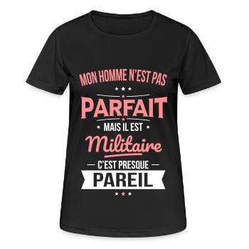 Mon homme n'est pas parfait mais il est militaire - T-shirt respirant Femme - noir - Devant - AI Model Female 172 light (172cm)