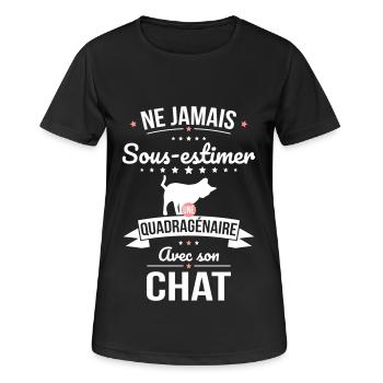 Sous-estimer une quadragénaire avec son chat - T-shirt respirant Femme - noir - Devant - AI Model Female 172 light (172cm)