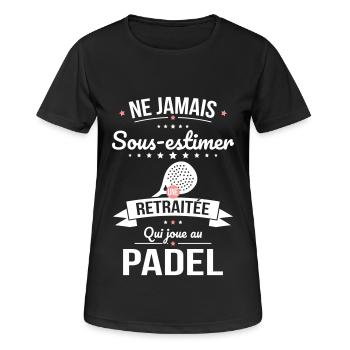 Sous-estimer une retraitée qui joue au padel - T-shirt respirant Femme - noir - Devant - AI Model Female 172 light (172cm)