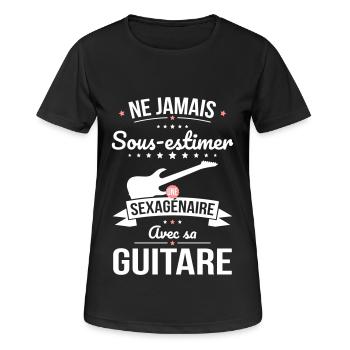 Sous-estimer une sexagénaire avec sa guitare - T-shirt respirant Femme - noir - Devant - AI Model Female 172 light (172cm)