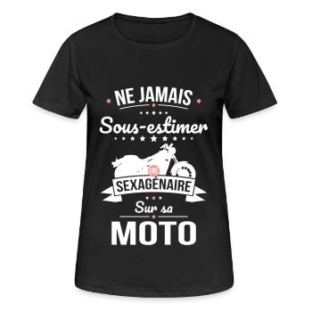 Sous-estimer une sexagénaire sur sa moto - T-shirt respirant Femme - noir - Devant - AI Model Female 172 light (172cm)