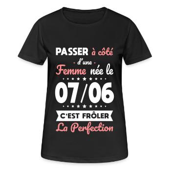 Anniversaire - Née le 7 Juin Frôler perfection - T-shirt respirant Femme - noir - Devant - AI Model Female 172 light (172cm)
