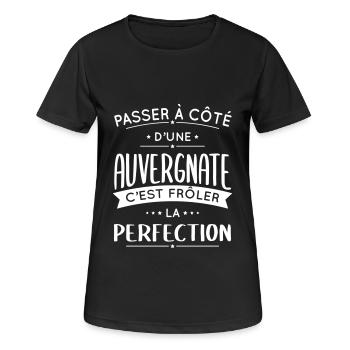 Auvergnate - Frôler la perfection - Auvergne - T-shirt respirant Femme - noir - Devant - AI Model Female 172 light (172cm)