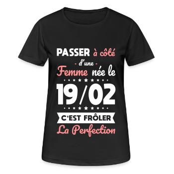 Anniversaire - Née le 19 Février Frôler perfection - T-shirt respirant Femme - noir - Devant - AI Model Female 172 light (172cm)