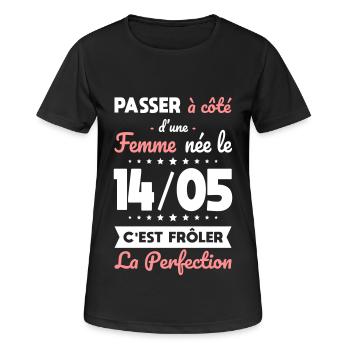 Anniversaire - Née le 14 Mai Frôler perfection - T-shirt respirant Femme - noir - Devant - AI Model Female 172 light (172cm)