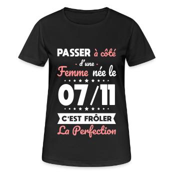 Anniversaire - Née 7 Novembre Frôler perfection - T-shirt respirant Femme - noir - Devant - AI Model Female 172 light (172cm)