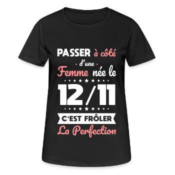 Anniversaire - Née 12 Novembre Frôler perfection - T-shirt respirant Femme - noir - Devant - AI Model Female 172 light (172cm)