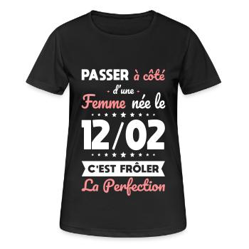 Anniversaire - Née le 12 Février Frôler perfection - T-shirt respirant Femme - noir - Devant - AI Model Female 172 light (172cm)