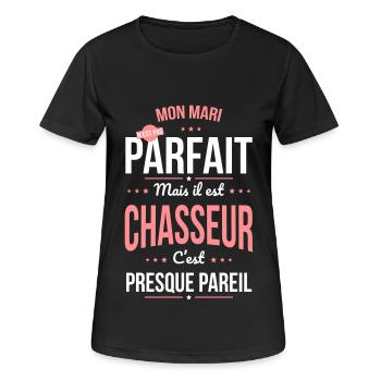 Mon mari n'est pas parfait mais il est chasseur - T-shirt respirant Femme - noir - Devant - AI Model Female 172 light (172cm)
