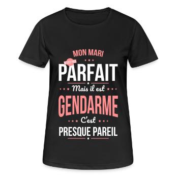 Mon mari n'est pas parfait mais il est gendarme - T-shirt respirant Femme - noir - Devant - AI Model Female 172 light (172cm)