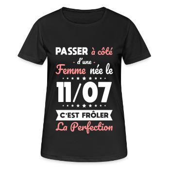 Anniversaire - Née le 11 Juillet Frôler perfection - T-shirt respirant Femme - noir - Devant - AI Model Female 172 light (172cm)