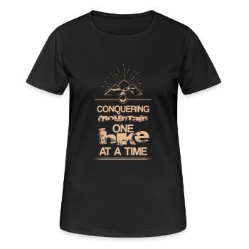 Conquérir chaque montagne - idée cadeau de conception d'escalade - T-shirt respirant Femme - noir - Devant - AI Model Female 172 light (172cm)