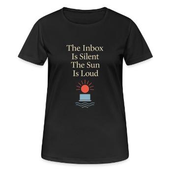 From vacation mode from the Queen Vacation office - Women's Breathable T-Shirt - black - Front - AI Model Female 172 light (172cm)