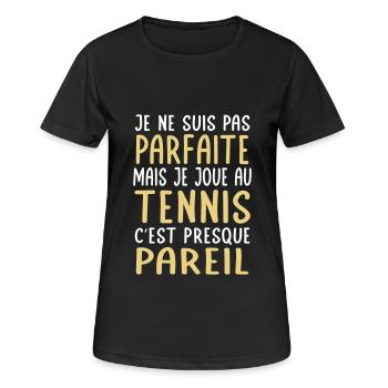 Je ne suis pas parfaite mais je joue au tennis - T-shirt respirant Femme - noir - Devant - AI Model Female 172 light (172cm)