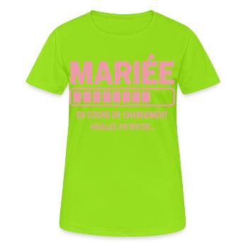 Mariée en cours de chargement humour EVJF - T-shirt respirant Femme - vert néon - Devant - AI Model Female 172 dark (172cm)
