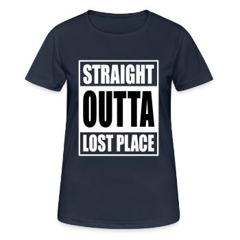 Straight Outta Lost Place - Frauen T-Shirt atmungsaktiv - Dunkelnavy - Vorne - AI Model Female 172 light (172cm)