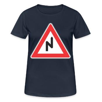 Verkehrsschild Zick-Zack-Weg rechts - Frauen T-Shirt atmungsaktiv - Dunkelnavy - Vorne - AI Model Female 172 light (172cm)