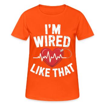 Je suis câblé comme le cœur - T-shirt respirant Femme - orange néon - Devant - AI Model Female 172 dark (172cm)