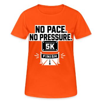 5 km sans rythme - T-shirt respirant Femme - orange néon - Devant - AI Model Female 172 dark (172cm)
