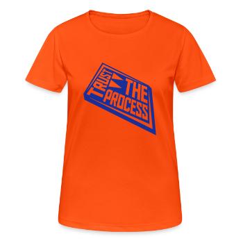 trust the process Zitat - Frauen T-Shirt atmungsaktiv - Neonorange - Vorne - AI Model Female 172 dark (172cm)
