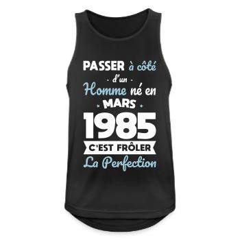 Anniversaire 40 ans - Né en Mars 1985 - Débardeur respirant Homme - noir - Devant - Nick (188cm)