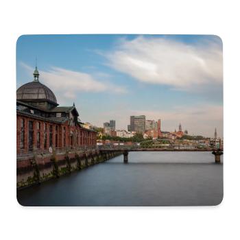 Salle historique des ventes aux enchères de poissons à Hambourg - Tapis de souris (format paysage) - blanc - Devant
