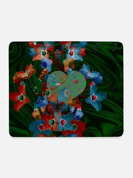 Märchenhaftes Design mit Herz und Blüten  - Mousepad (Querformat) - Weiß