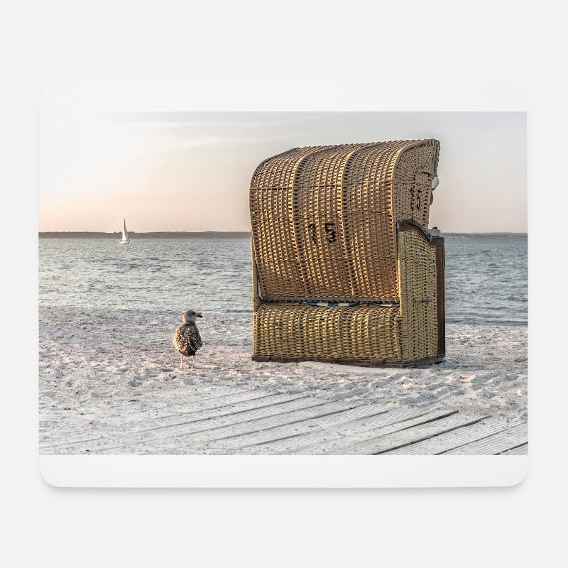 Coastal Serenity with Strandkorb - Mousepad (Querformat) - Weiß