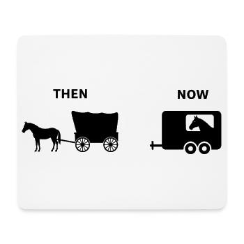 Parodie drôle de calèche de chevaux Conception historique - Tapis de souris (format paysage) - blanc - Devant