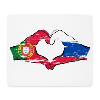 Portugal Russie Drapeau Mains Coeur Forme Utilisé - Tapis de souris (format paysage) - blanc - Devant