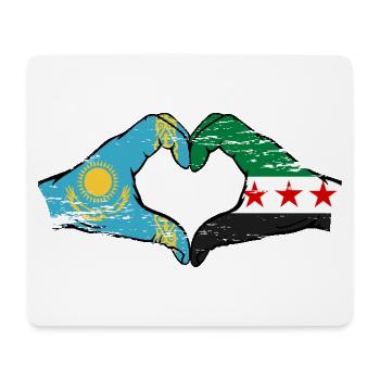 Kazakhstan Syrie Drapeau Mains Coeur Forme Utilisé - Tapis de souris (format paysage) - blanc - Devant