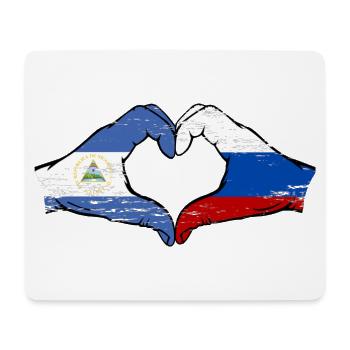 Nicaragua Russie Drapeau Mains Coeur Forme Utilisé - Tapis de souris (format paysage) - blanc - Devant